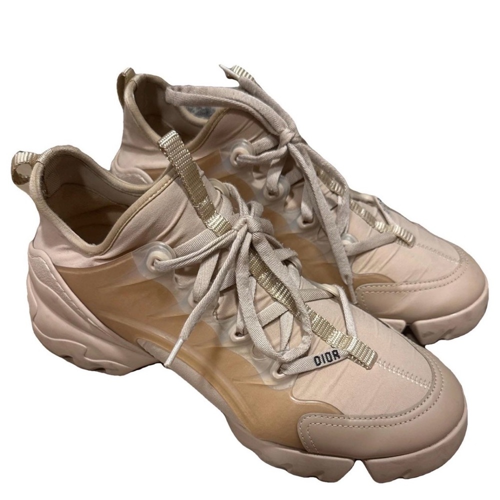 Dior D-Connect Women Tan/Beige Low-Top Sneakers